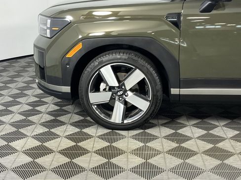 Used 2025 Hyundai Santa Fe Limited image 11