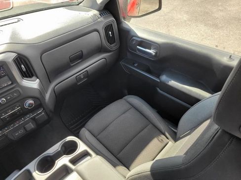 Used 2023 Chevrolet Silverado 1500 Custom image 13