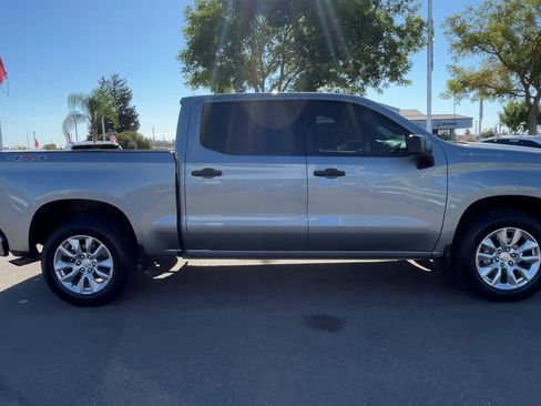 Used 2023 Chevrolet Silverado 1500 Custom AWD/4WD image 8