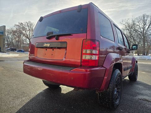 Used 2012 Jeep Liberty Sport w/ Popular Equipment Group image 9