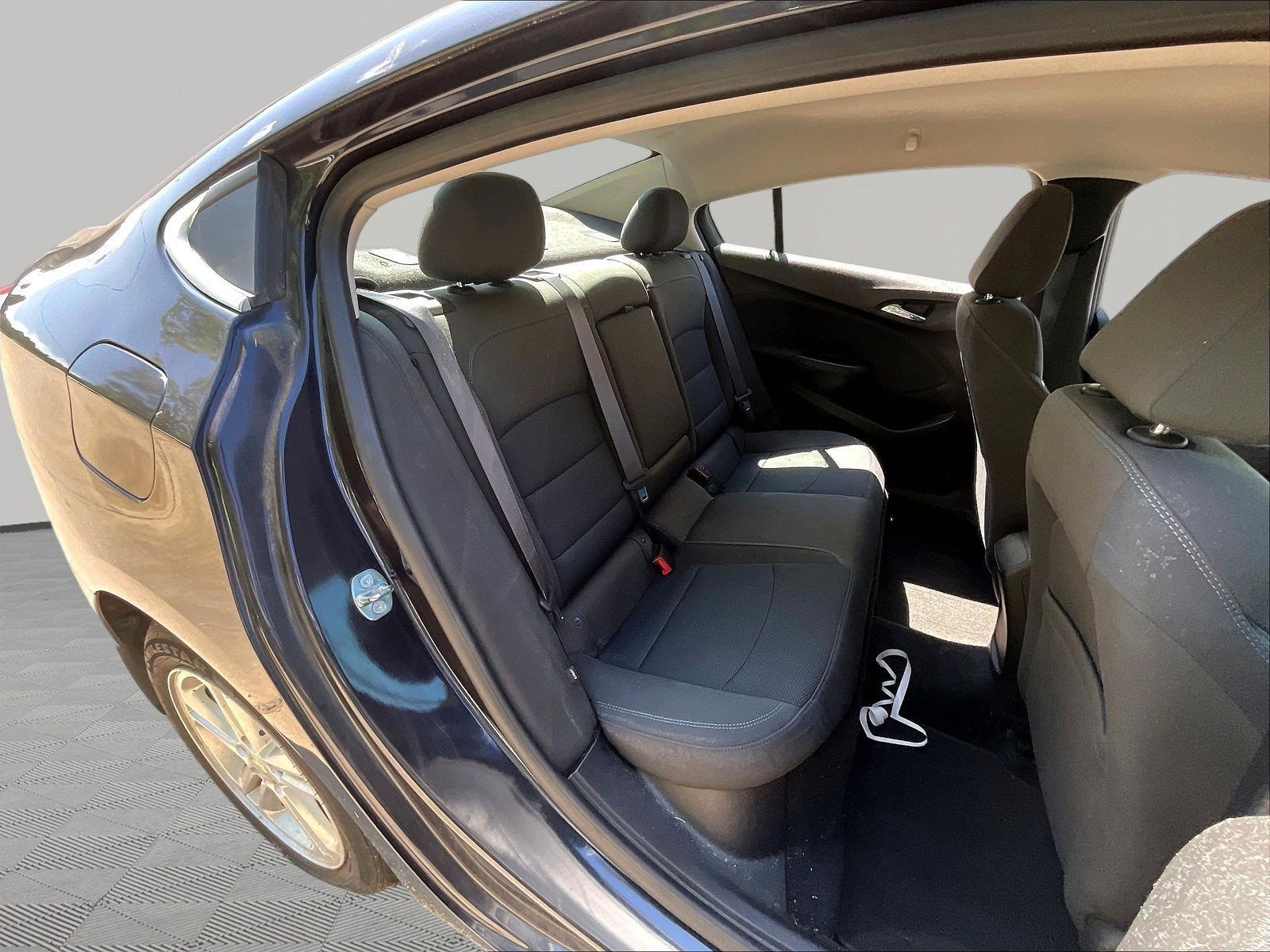 Used 2016 Chevrolet Cruze LT FWD image 26