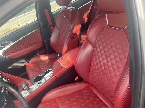 Used 2023 Genesis G70 3.3T w/ Sport Prestige Package image 2