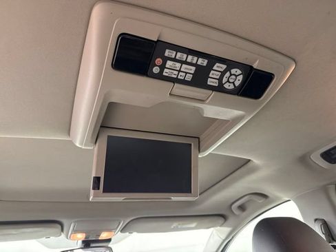 Used 2016 Honda Odyssey Touring image 29