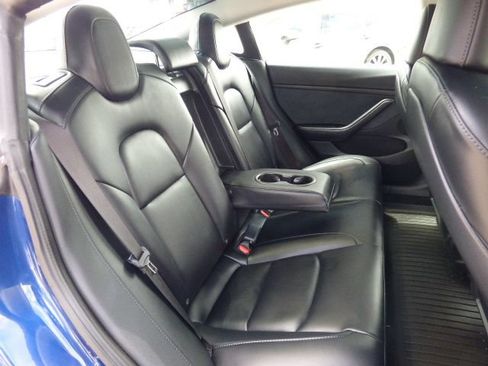 Used 2023 Tesla Model 3 Standard Range RWD image 15