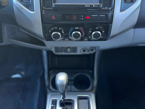 Used 2014 Toyota Tacoma PreRunner RWD image 14