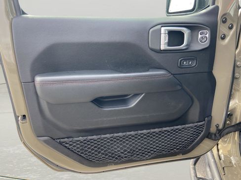 Used 2020 Jeep Gladiator Rubicon image 14