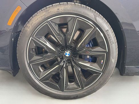 Used 2024 BMW 740i RWD image 32