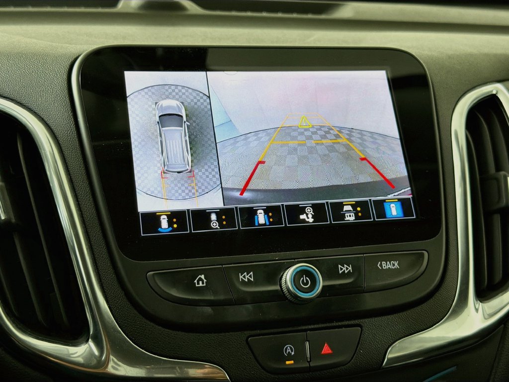 Used 2023 Chevrolet Equinox LT AWD/4WD image 18
