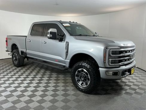 Certified 2024 Ford F350 Platinum w/ Tremor Off-Road Package AWD/4WD image 3