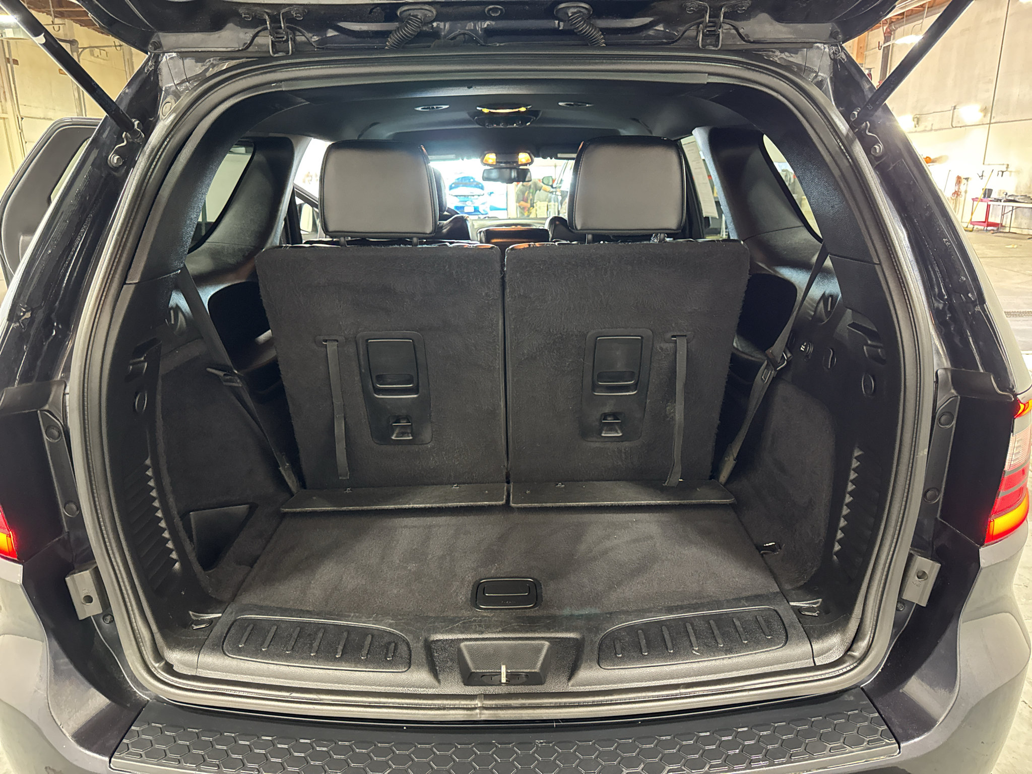 Used 2016 Dodge Durango SXT w/ Rallye Appearance Group AWD/4WD image 26