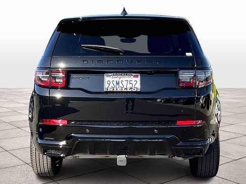 Used 2025 Land Rover Discovery Sport Dynamic SE image 7