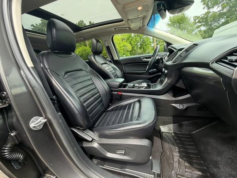 Used 2019 Ford Edge SEL w/ Equipment Group 201A AWD/4WD image 15