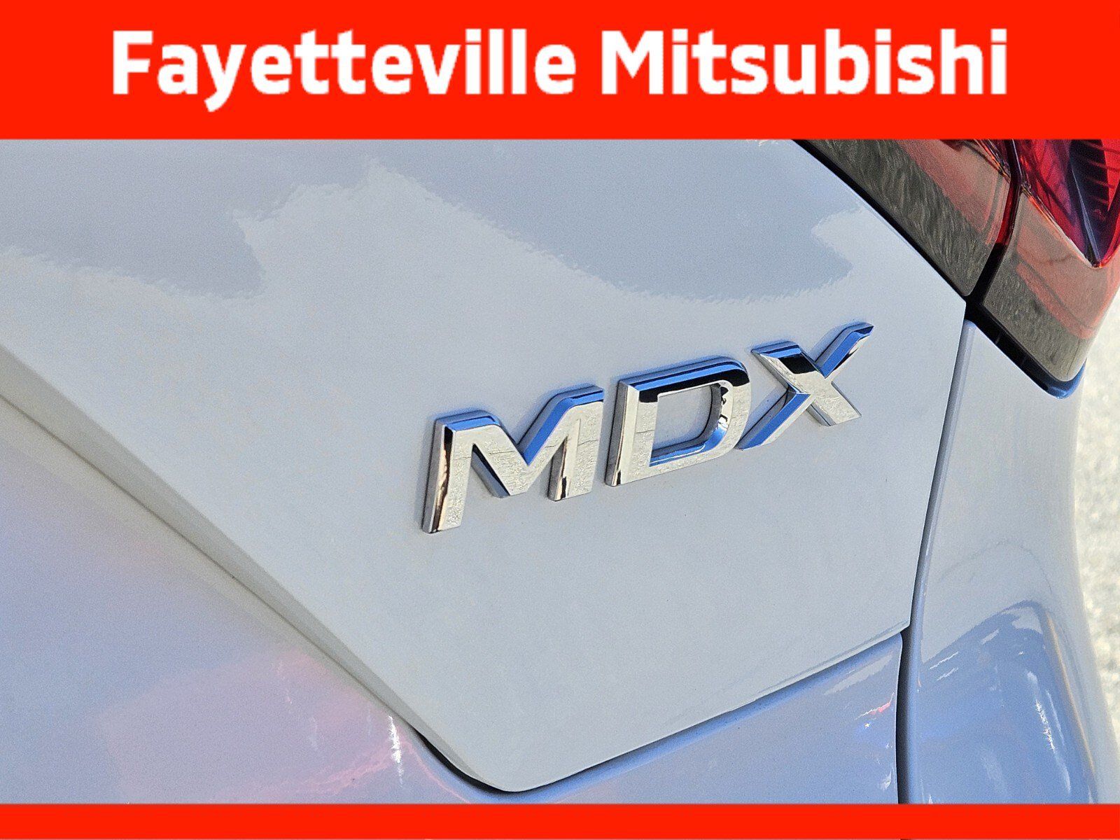 Used 2025 Acura MDX FWD image 17