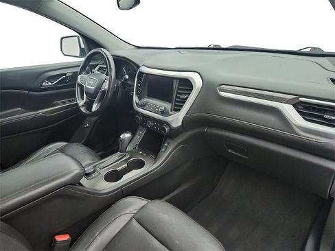 Used 2018 GMC Acadia SLT image 25