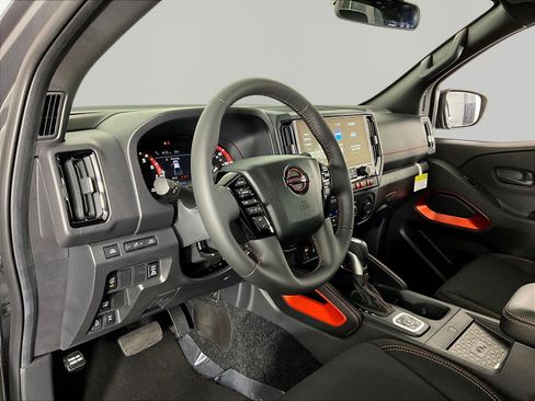 New 2026 Nissan Frontier PRO-4X w/ Pro-4x Convenience Package AWD/4WD image 15