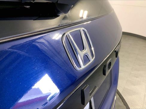 Used 2025 Honda Pilot EX-L image 30