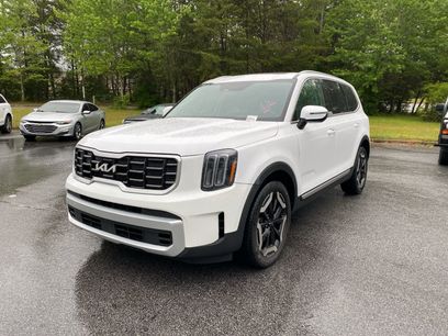 Used 2025 Kia Telluride S