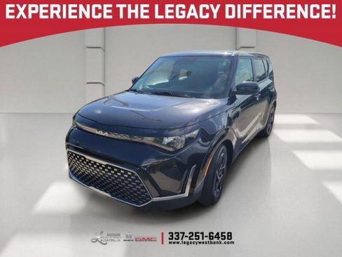 Used 2025 Kia Soul EX FWD image 1