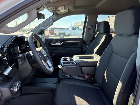 Used 2026 GMC Sierra 1500 Elevation image 41
