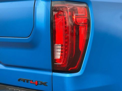 Used 2023 GMC Sierra 1500 AT4X image 29