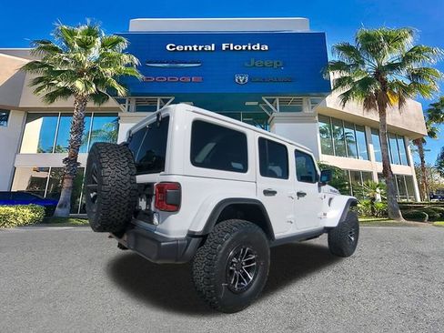 New 2026 Jeep Wrangler Unlimited Rubicon w/ Xtreme 35 Tire Package AWD/4WD image 5