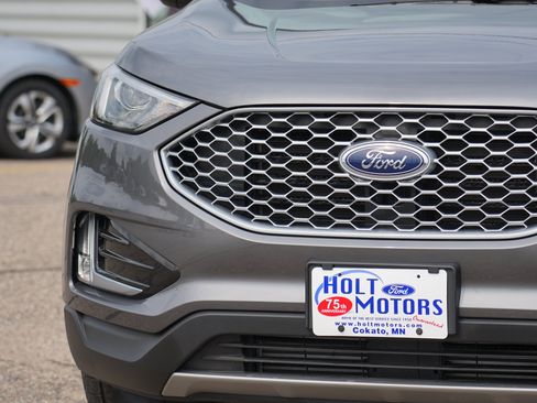 Used 2023 Ford Edge SEL w/ Convenience Package AWD/4WD image 11