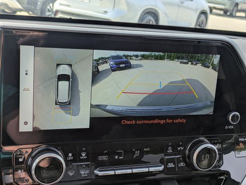 Certified 2026 Toyota Highlander Platinum AWD/4WD image 24