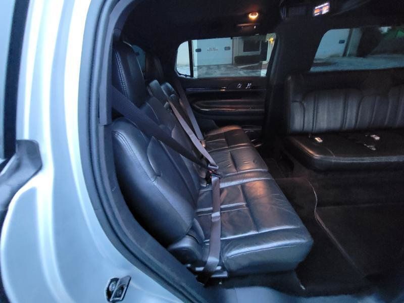 Used 2013 Lincoln MKT AWD image 49