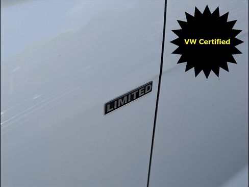 Certified 2022 Volkswagen Passat 2.0T image 21