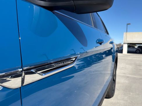 New 2026 Volkswagen Atlas Cross Sport SE FWD image 5
