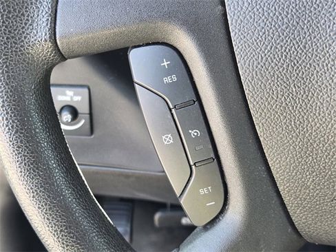 Used 2024 Chevrolet Express 2500 135 w/ Driver Convenience Package image 24