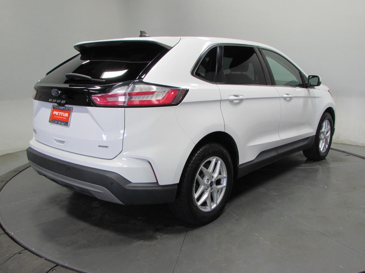 Used 2021 Ford Edge SEL AWD/4WD image 7