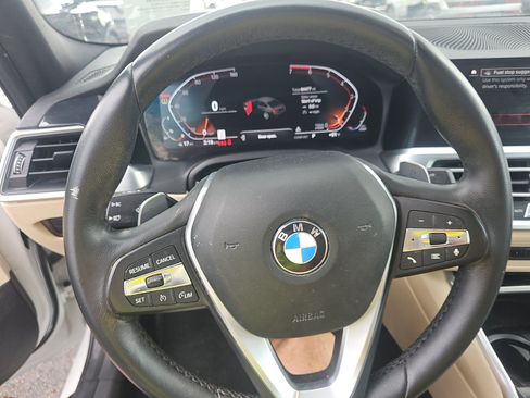 Used 2022 BMW 330i Sedan w/ Driving Assistance Package RWD image 13