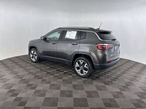 Used 2019 Jeep Compass Limited AWD/4WD image 9