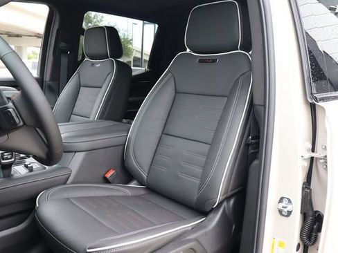 New 2026 GMC Sierra 1500 AT4X AWD/4WD image 15