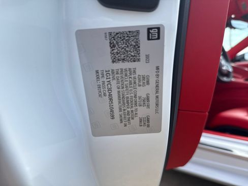 Used 2024 Chevrolet Corvette Stingray Premium Conv w/ Z51 Performance Package RWD image 31
