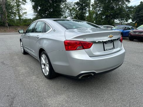 Used 2019 Chevrolet Impala Premier FWD image 5