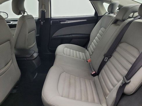 Used 2013 Ford Fusion S image 18