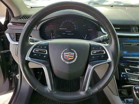 Used 2014 Cadillac XTS Luxury w/ Driver Awareness Package image 20