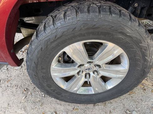 Used 2016 Ford F150 Platinum w/ Equipment Group 701A Luxury AWD/4WD image 11