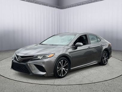 Used 2018 Toyota Camry SE w/ Convenience Package