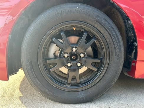 Used 2012 Toyota Prius Three w/ Solar Roof Pkg FWD image 26