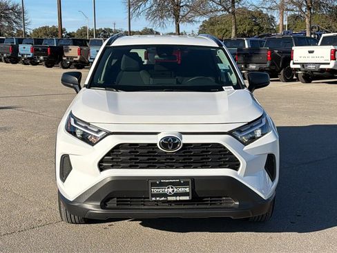 Used 2025 Toyota RAV4 LE image 10