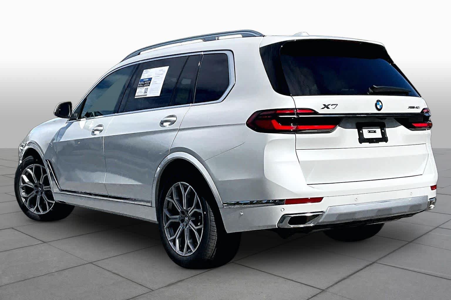 Used 2026 BMW X7 xDrive40i AWD/4WD image 12