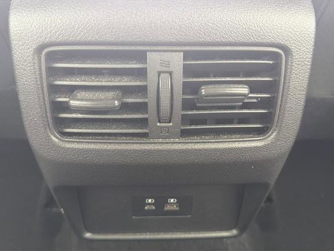 Certified 2023 Nissan Rogue SV AWD/4WD image 16