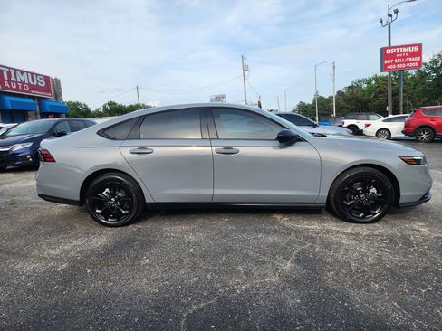Used 2025 Honda Accord SE image 8