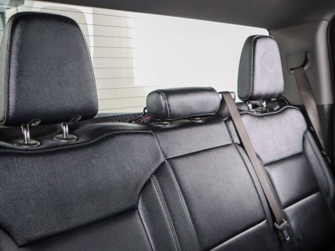 Used 2024 Chevrolet Silverado 1500 Custom Trail Boss image 28