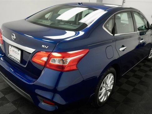 Used 2016 Nissan Sentra SV w/ Style Package image 7