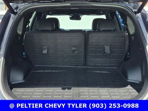 Used 2023 Hyundai Santa Fe Calligraphy image 8