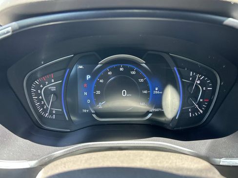 Used 2019 Hyundai Santa Fe FWD image 43